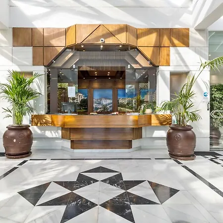 Precioso En Gaviotas Marbella